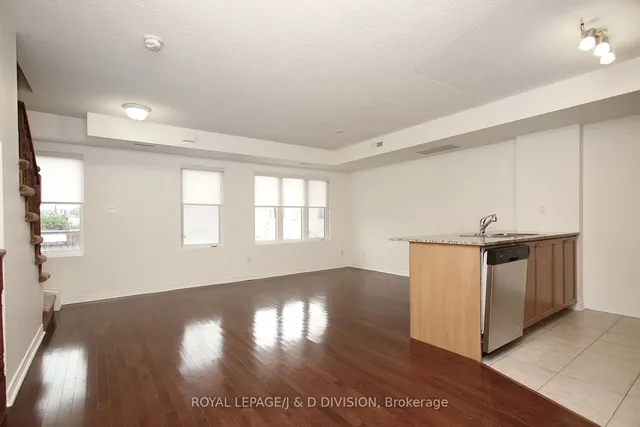 Additional image 5 of 11 Ruttan St Unit 229