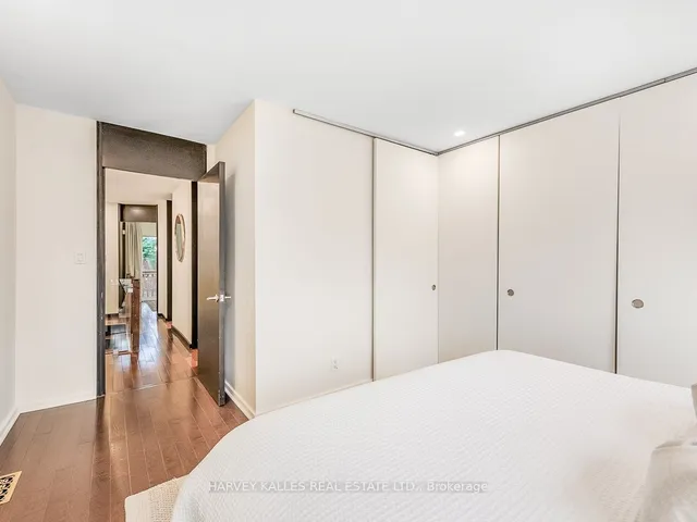 Additional image 21 of 2053 Gerrard St