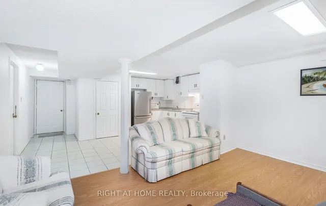 Additional image 27 of 420 Tailfeather Cres