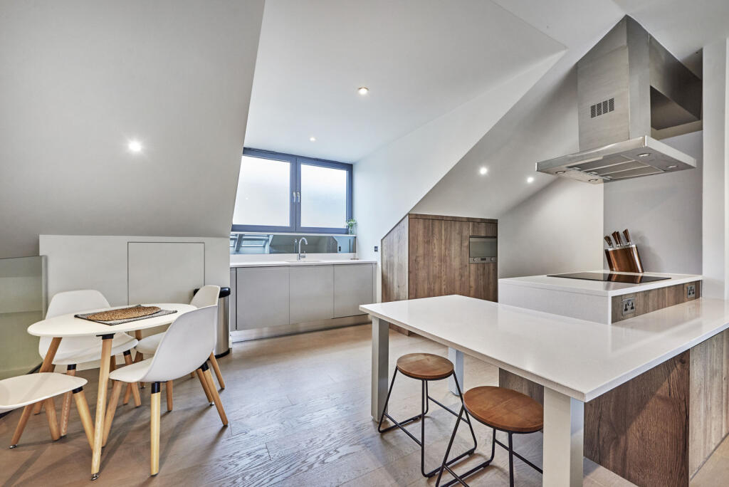 Additional image 4 of Camp Road, St. Albans, Hertfordshire, AL1