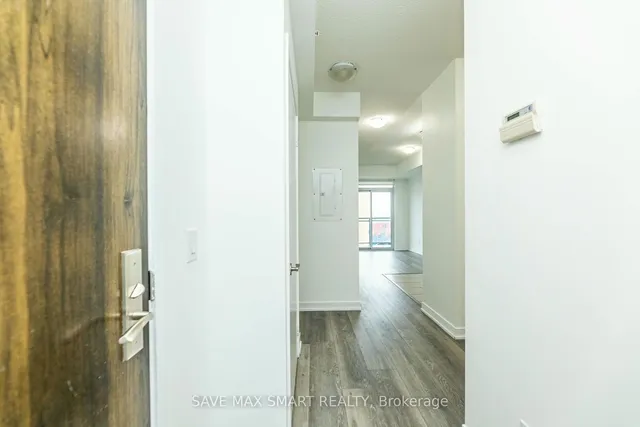 Additional image 10 of 840 Queen's Plate Dr Unit 1512