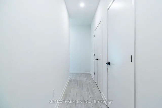 Additional image 12 of 55 Charles St Unit 3904