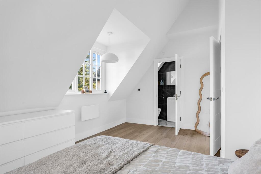 Additional image 14 of Codicote Road, Welwyn