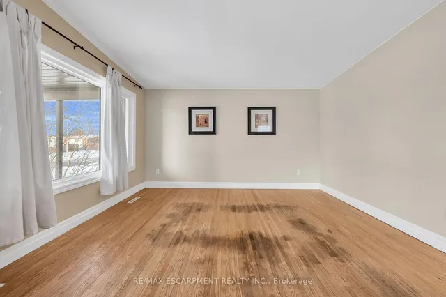 Additional image 9 of 31 Bobolink Rd