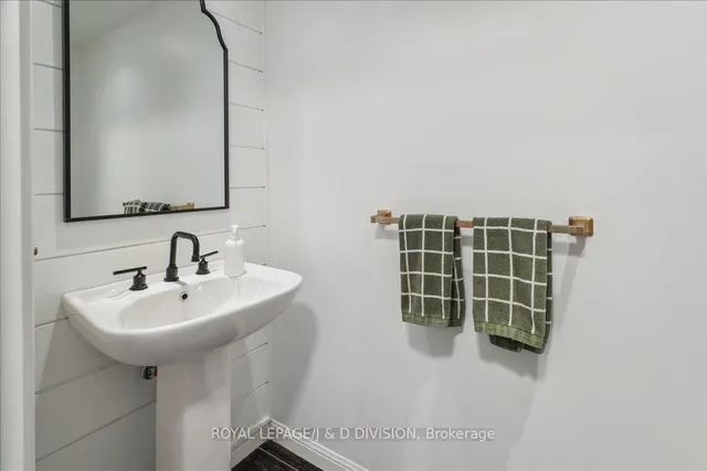 Additional image 11 of 67 East Liberty St Unit TH67