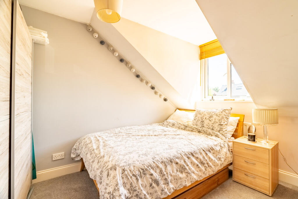 Additional image 11 of Hawfield Gardens, Park Street, St. Albans, Hertfordshire, AL2