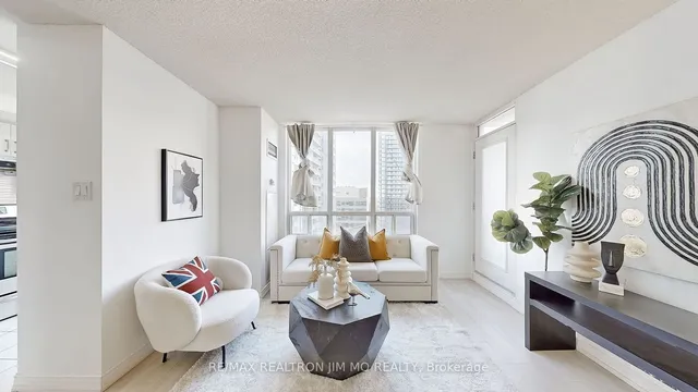 Additional image 9 of 256 Doris Ave Unit 2002