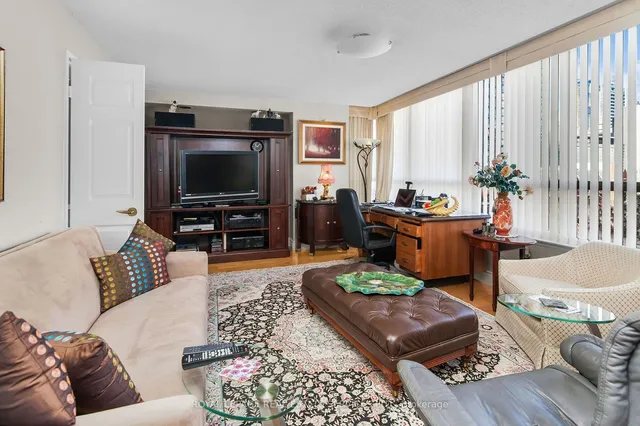 Additional image 16 of 130 Carlton St Unit 609