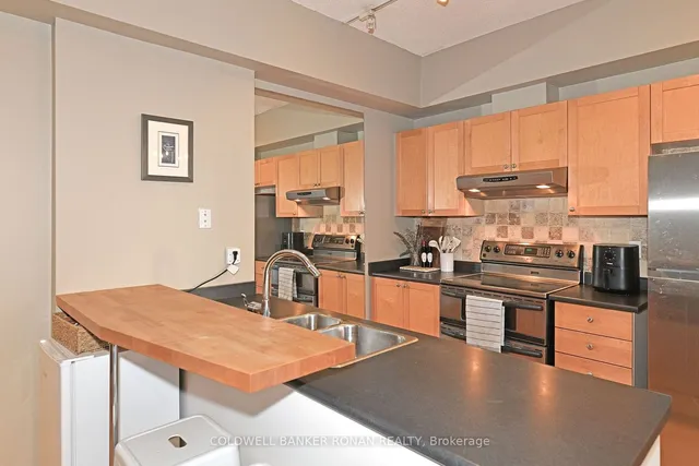 Additional image 10 of 550 Front St Unit 602