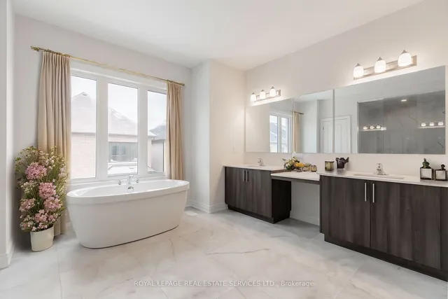 Additional image 23 of 1359 Peony Path