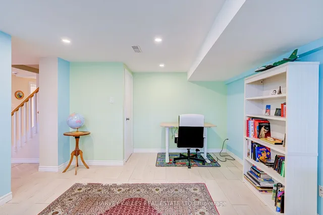 Additional image 22 of 24 Beaucourt Rd