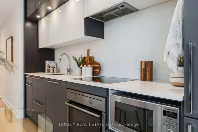 Additional image 12 of 15 Grenville St Unit 1206