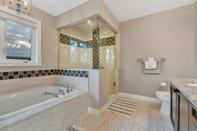 Additional image 20 of 47 Lorupe Crt