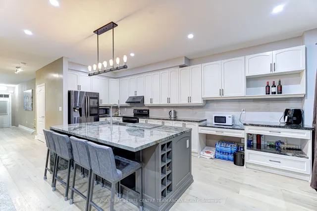 Additional image 10 of 8 Kawana Rd