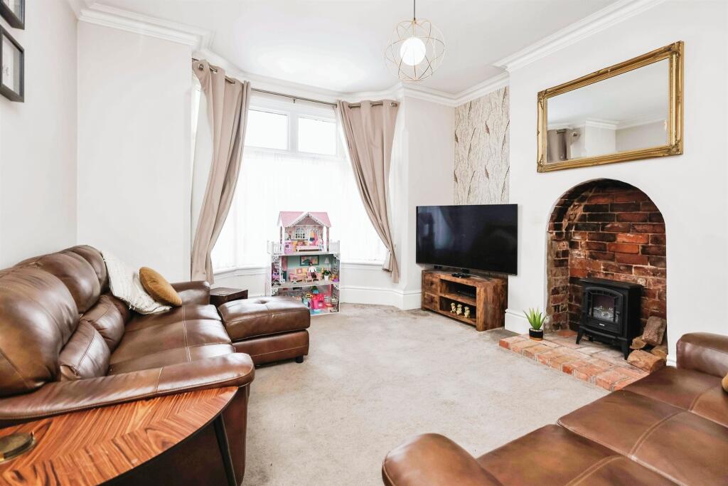 Additional image 18 of Whitehall Road, Cradley Heath