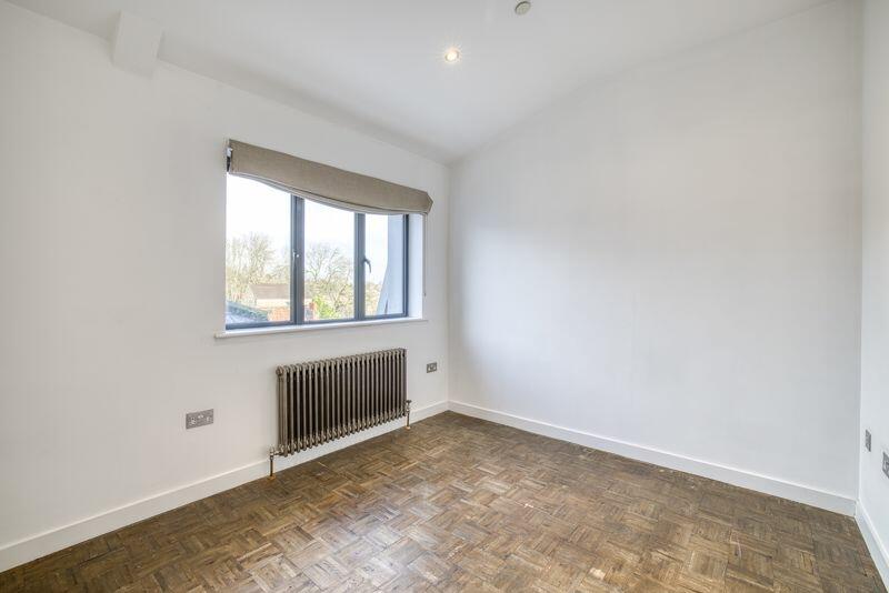 Additional image 9 of A contemporary penthouse apartment in central Frome