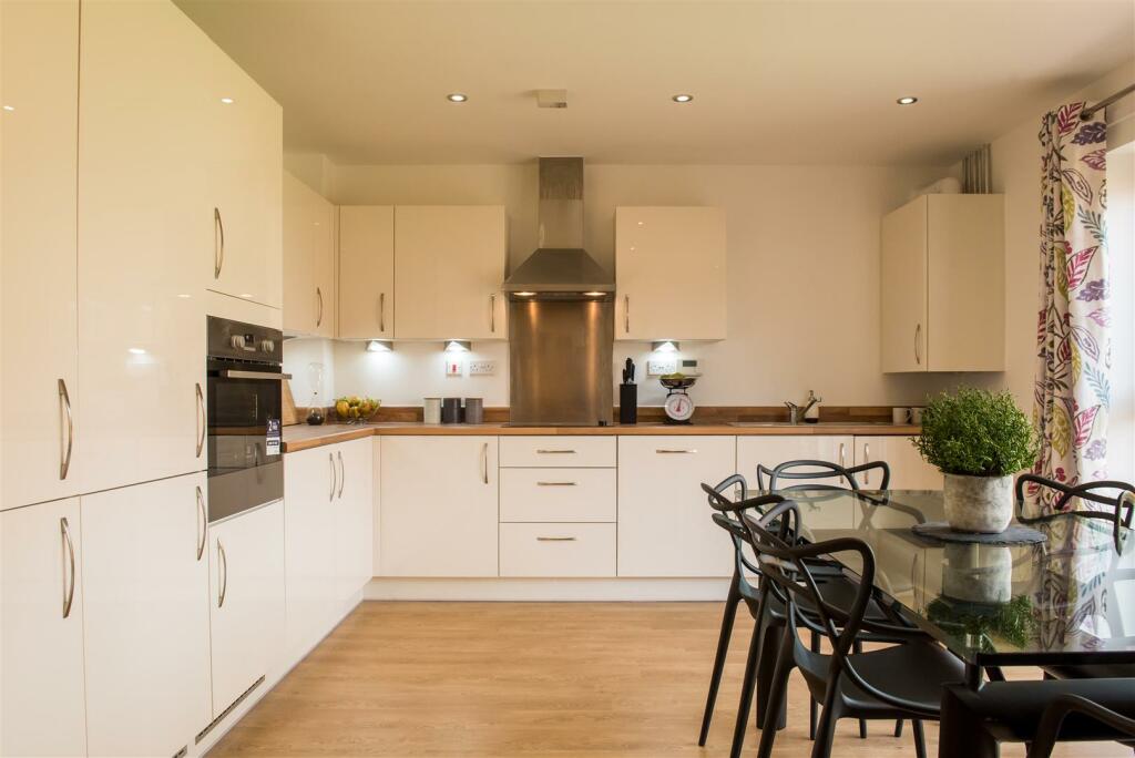 Additional image 10 of Regis Park, Cradley Heath, B64