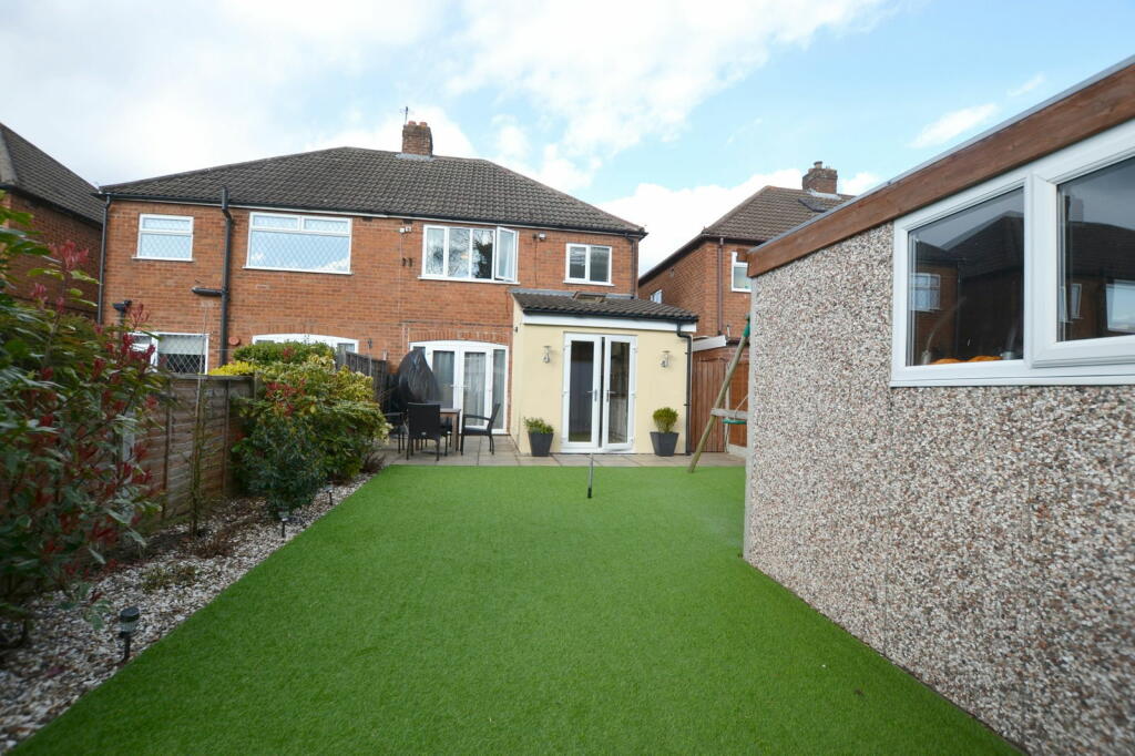 Additional image 19 of Edward Road, Maypole