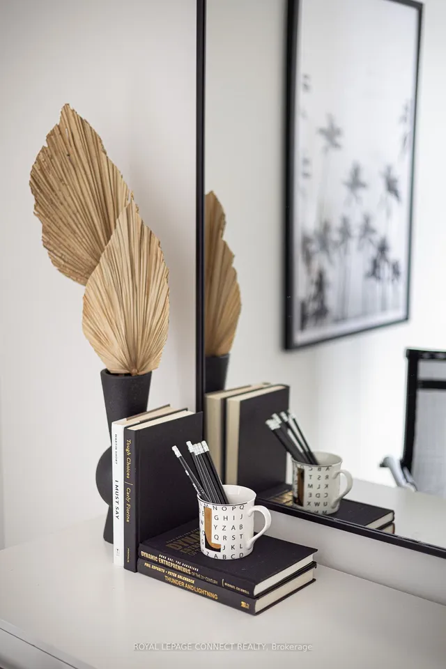 Additional image 26 of 61 Heintzman St Unit 1119