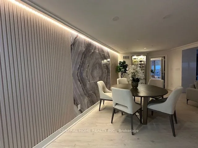 Additional image 32 of 85 Skymark Dr Unit 2502