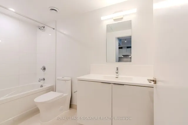 Additional image 13 of 230 Simcoe St Unit 1532