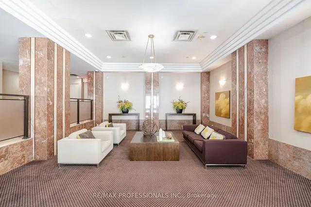 Additional image 30 of 7 Broadway Ave Unit 301