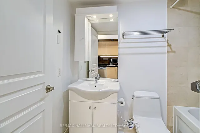 Additional image 22 of 19 Avondale Ave Unit 406