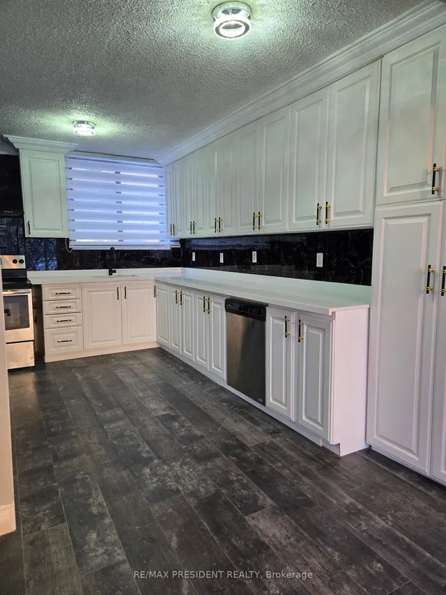 Additional image 6 of 665 Kennedy Rd Unit 103