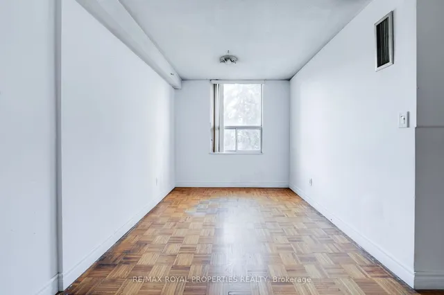 Additional image 7 of 10 Edgecliff Gfwy Unit 309