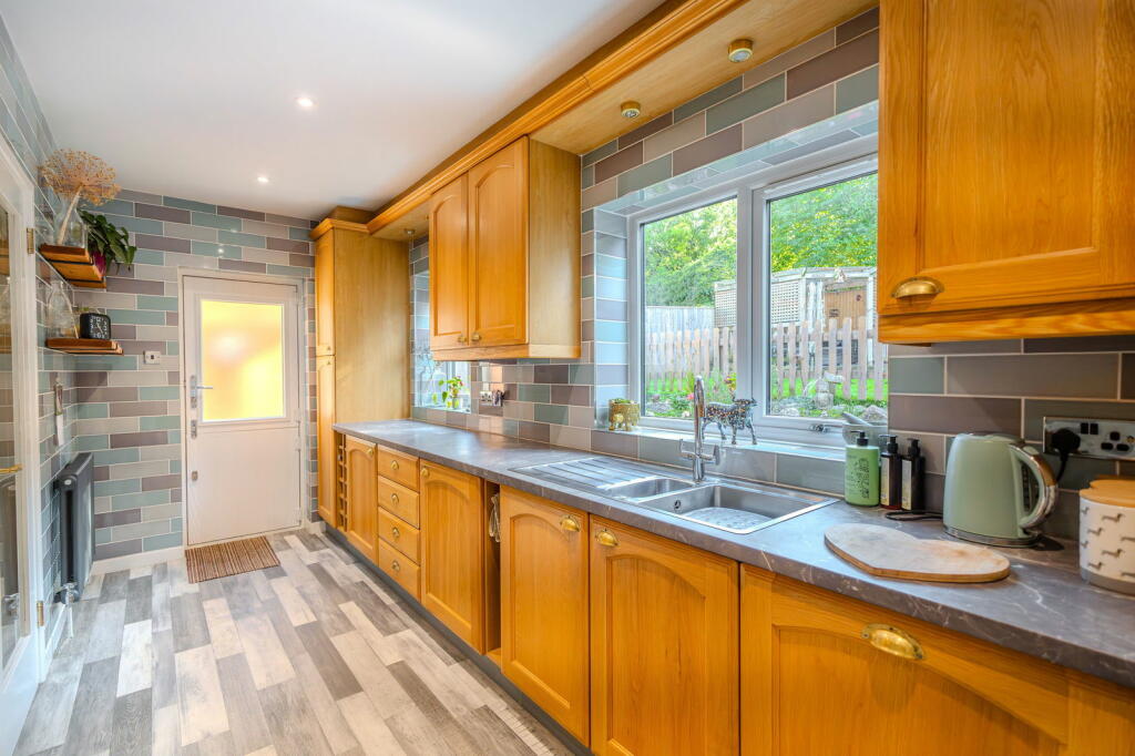 Additional image 9 of Bratton Road, Westbury, BA13 3ES