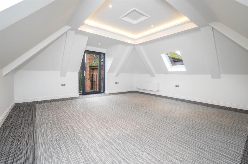 Additional image 32 of Station Road, Henley-In-Arden