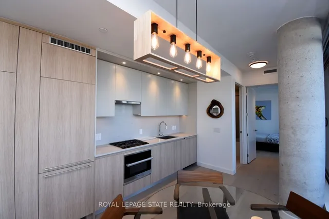 Additional image 12 of 81 Wellesley St Unit 2305