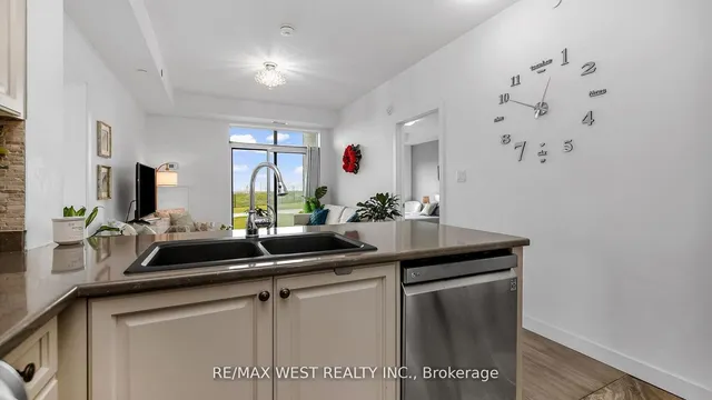 Additional image 21 of 101 Shoreview Pl Unit 131