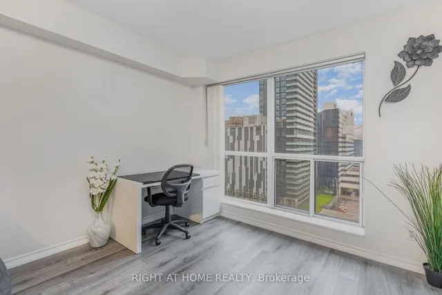 Additional image 14 of 250 Wellington St Unit 1537