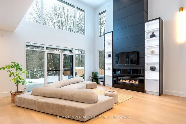 Additional image 11 of 2108 Devon Rd