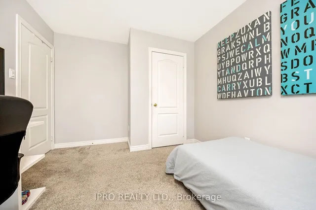 Additional image 26 of 39 Silver Egret Rd