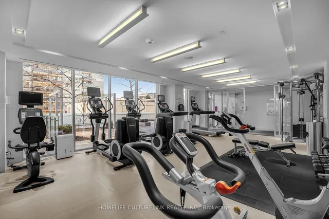 Additional image 28 of 170 Avenue Rd Unit 1003*