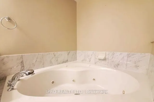 Additional image 16 of 80 Harrison Garden Blvd Unit 1926