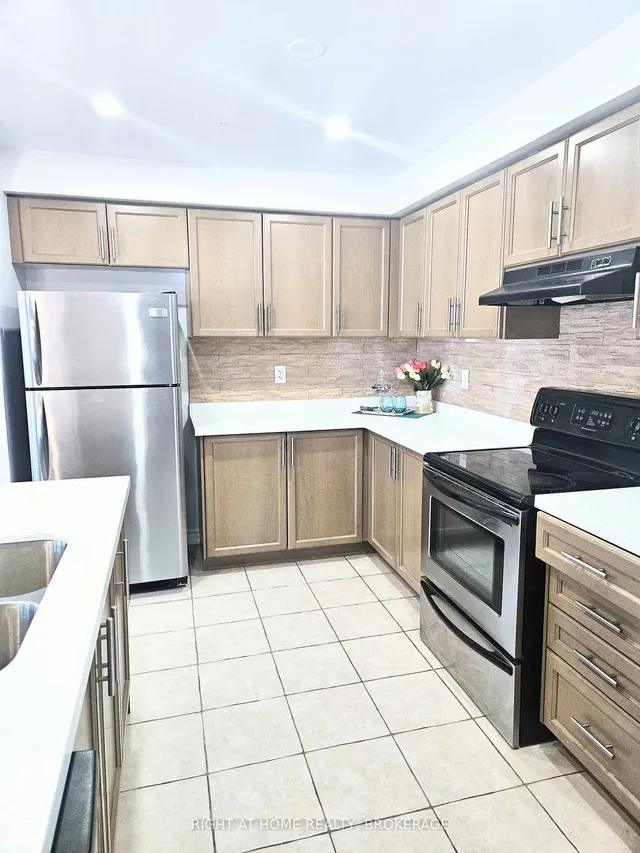 Additional image 9 of 235 SCHREYER Cres