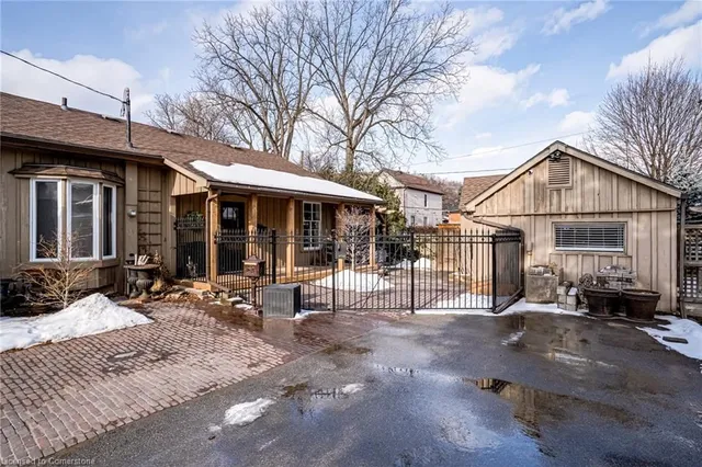 Additional image 34 of 183 Hatt St