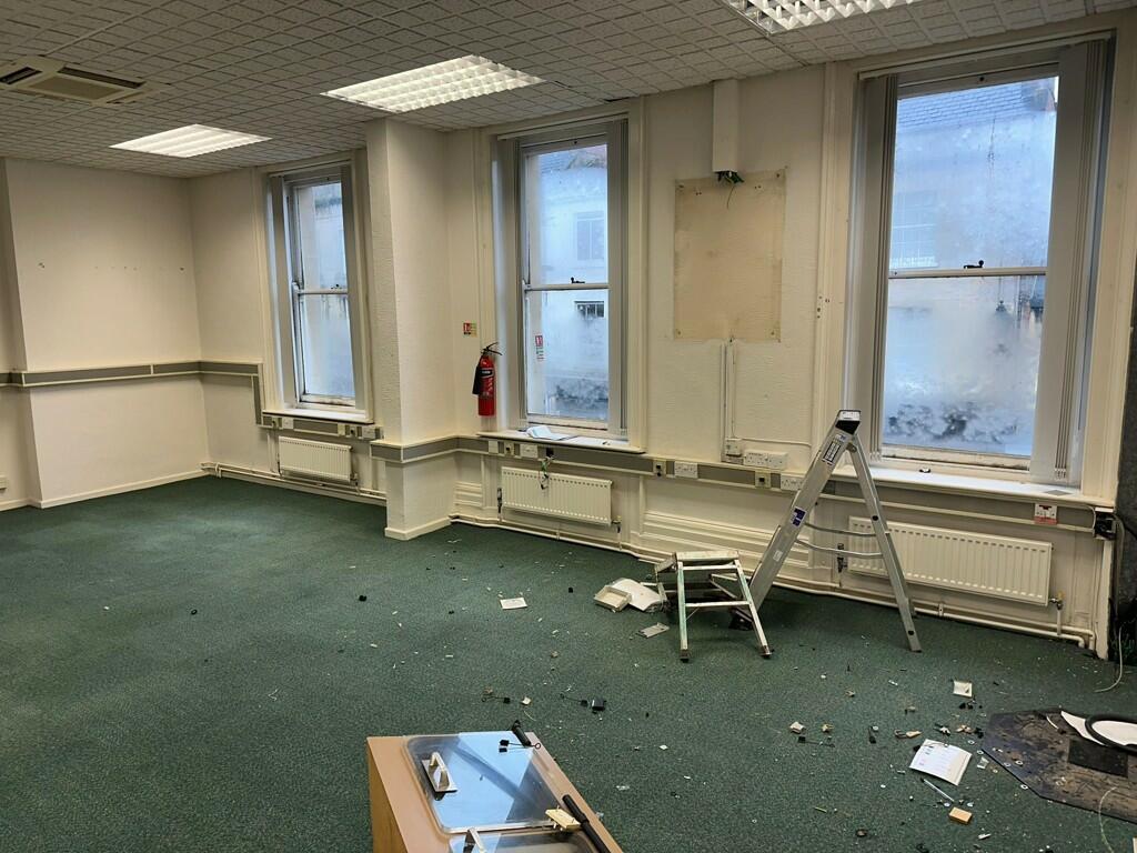 Additional image 4 of Former Lloyds Bank Building, 5, High Street, Shepton Mallet, BA4 5AB