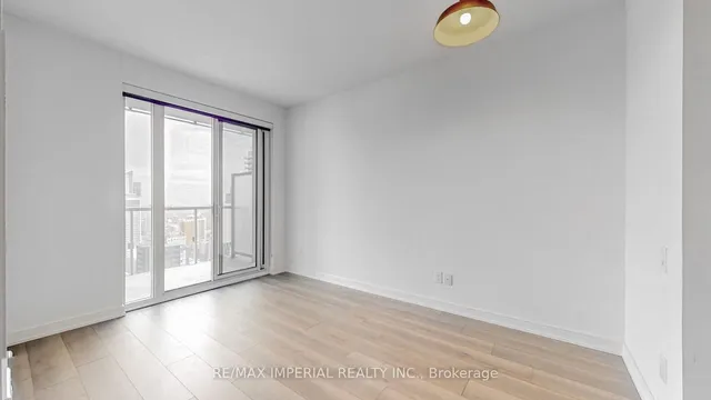 Additional image 20 of 3 Gloucester St Unit 2706