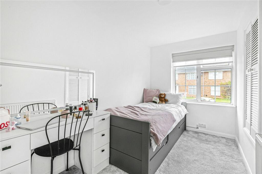 Additional image 9 of Knightsfield, Welwyn Garden City, Hertfordshire, AL8