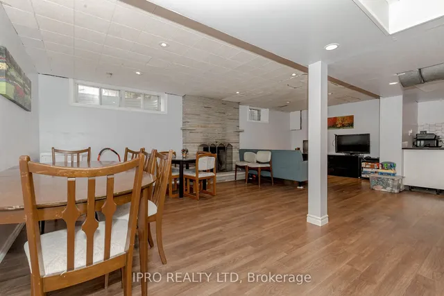 Additional image 26 of 95 Willowridge Rd