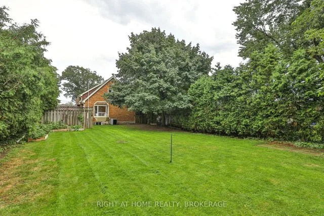 Additional image 14 of 886 West 5th St