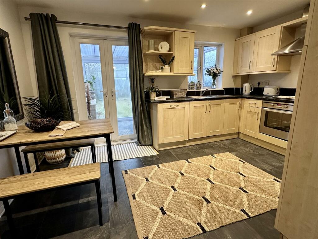 Additional image 7 of Willow Close, Alcester