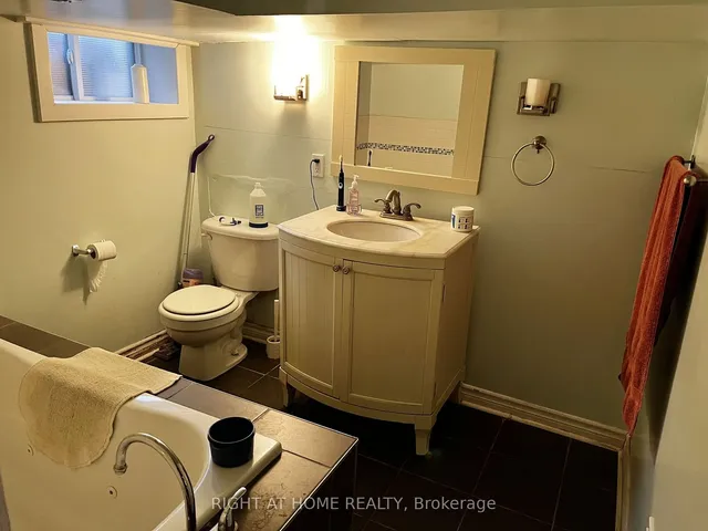 Additional image 14 of 105 Rothsay Ave