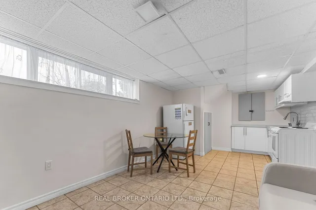 Additional image 27 of 42 Blackwater Cres