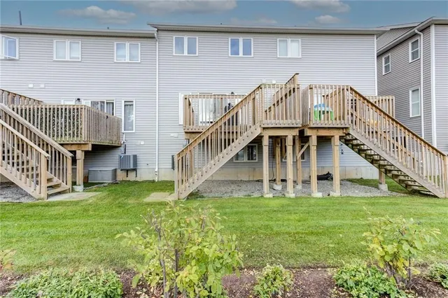 Additional image 40 of 1989 Ottawa St Unit 51