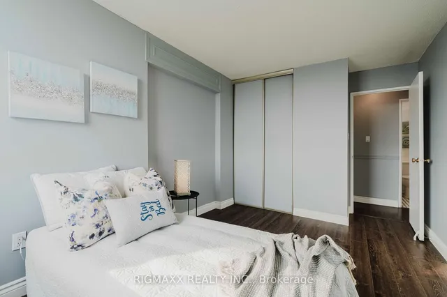 Additional image 28 of 121 TRUDELLE St Unit 1007